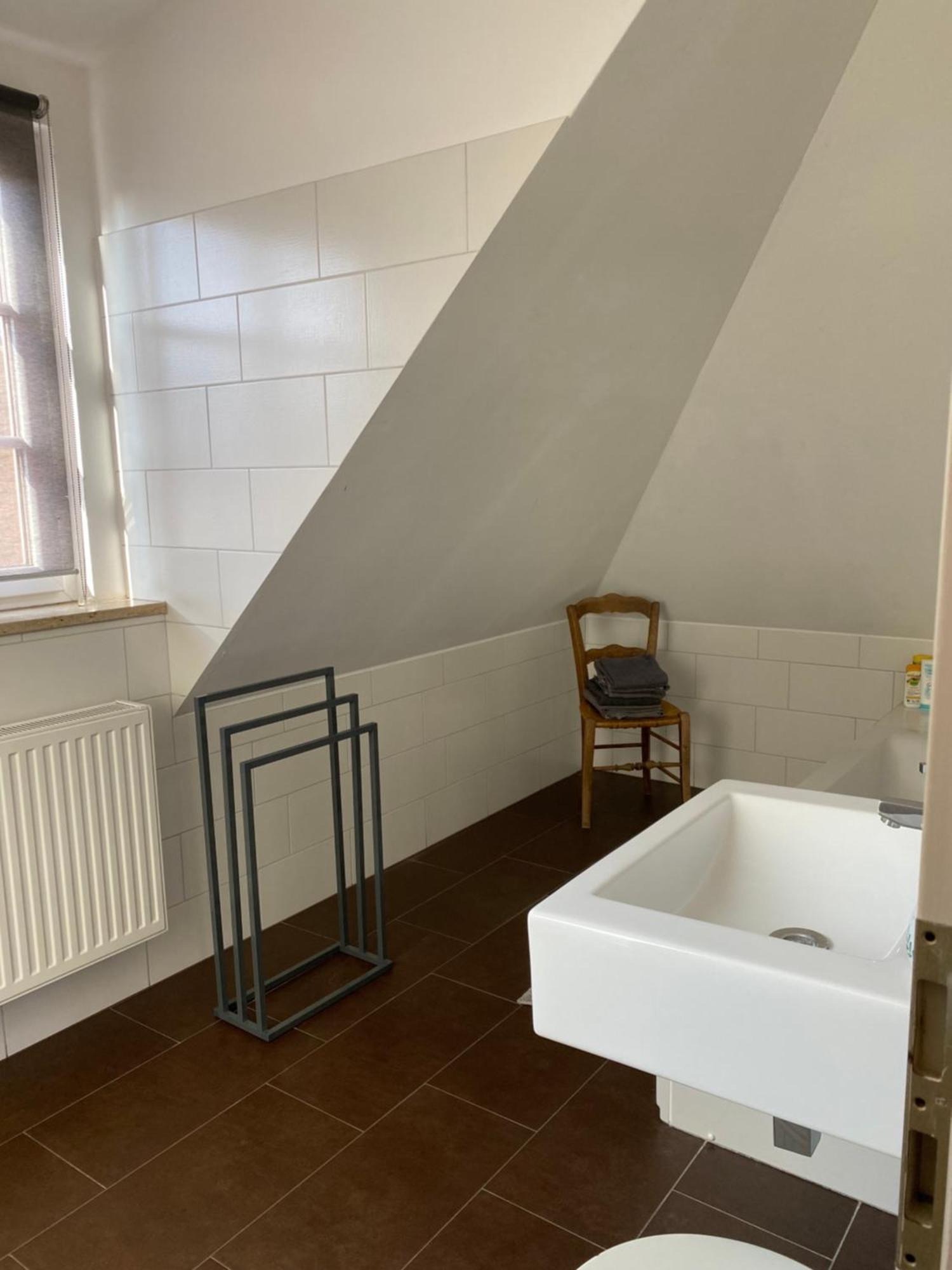 Helle Und Ruhige Dachgeschosswohnung ميونيخ المظهر الخارجي الصورة